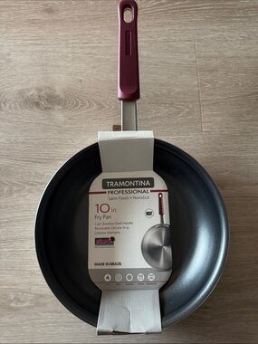 Tramontina Professional 10 inch Satin Finish Frying Pan NEW 🏷️